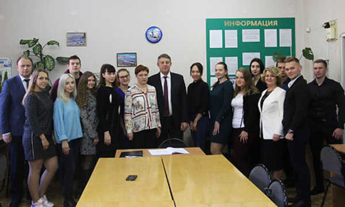 Губернатор Александр Богомаз вспомнил студенческие годы