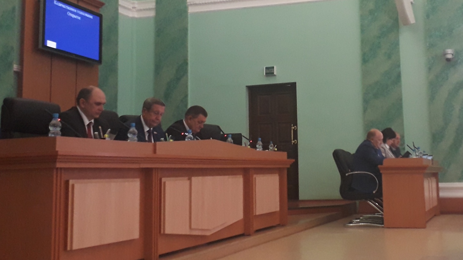 В Брянске вакантные мандаты были переданы другим депутам