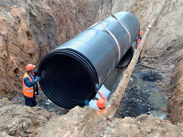 На реконструкцию 7 км канализационных труб в Брянске потратят 185 млн рублей