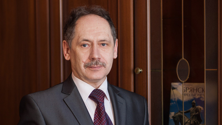 Игорь Афонин назначен директором брянского Лицея № 27 имени Героя Советского Союза И.Е. Кустова»