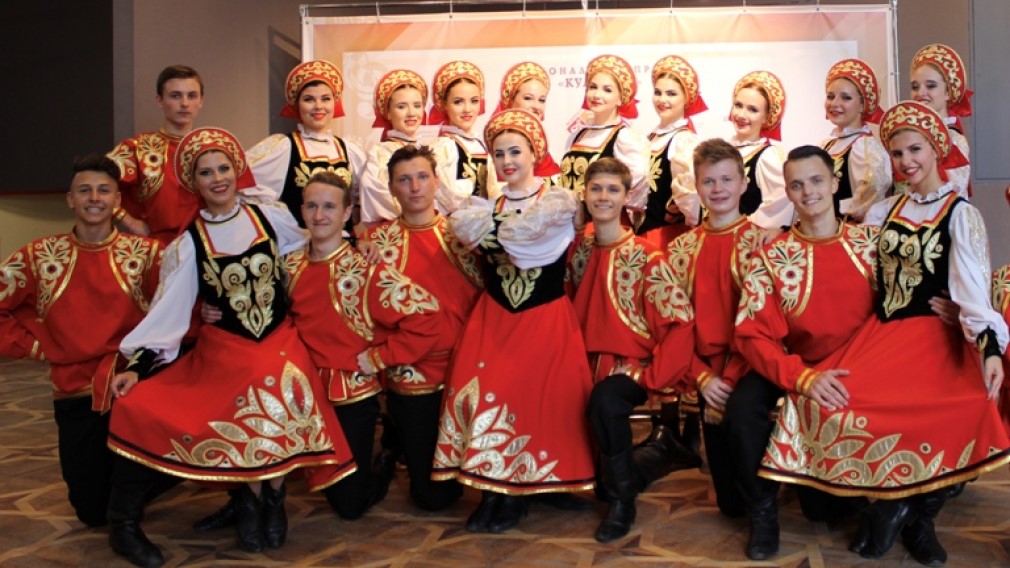 Новозыбковский танцевальный ансамбль «Калинка» — обладатель Гран-При областного фестиваля-конкурса «Трудом и подвигом прославлен Брянский край»