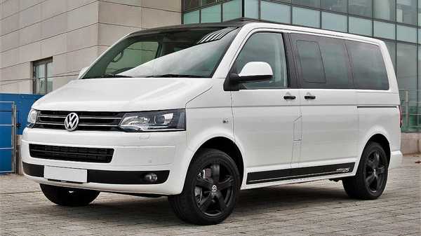 Брянские общественники приобрели микроавтобус «Фольксваген Каравелла»