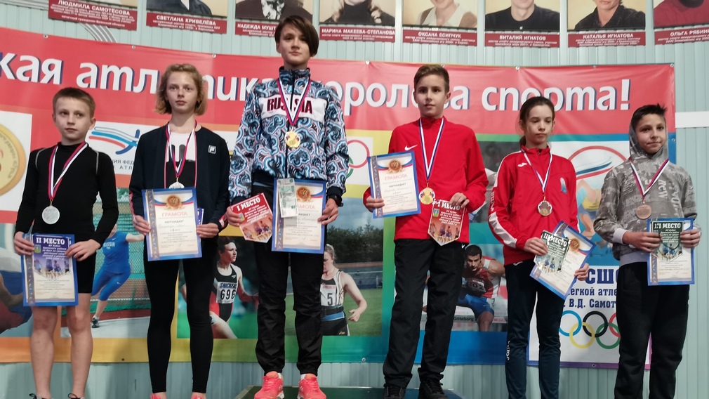 Брянская команда спортшколы Самотесова победила в турнире по легкой атлетике