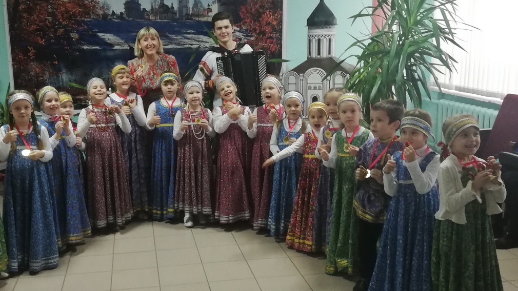 Брянские ансамбли «Зарянка» и «Задоринки» победили в международных конкурсах