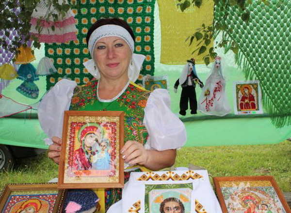 Брянская вышивальщица победила на Международном конкурсе