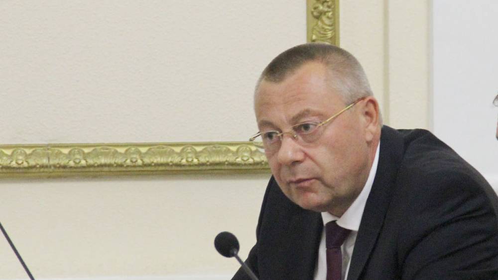 Брянский губернатор представил  нового зама по строительству