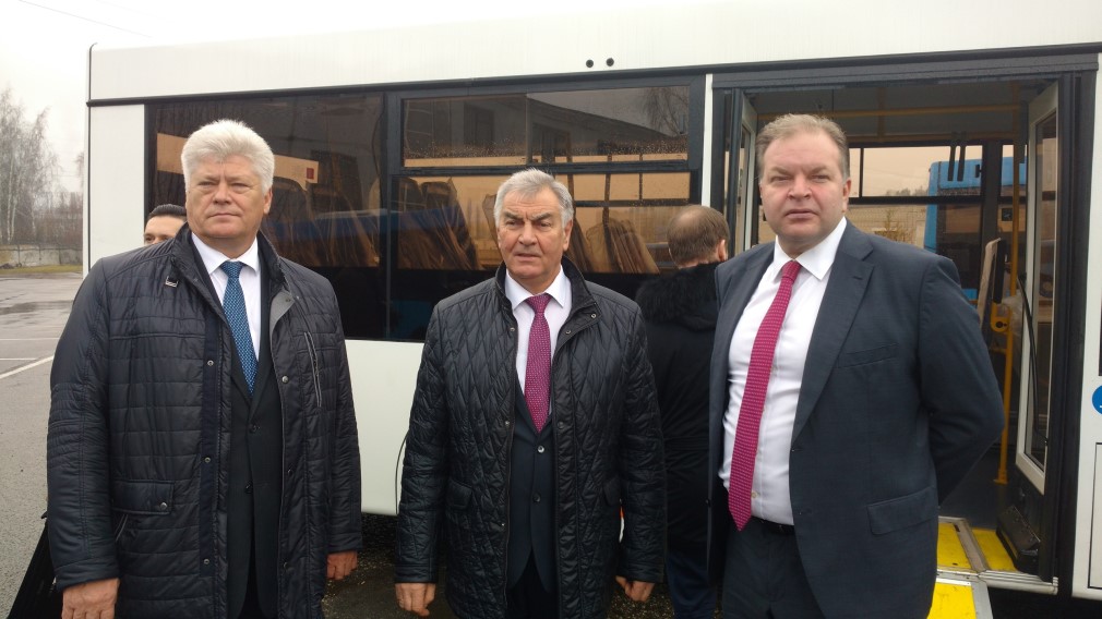 Замминистра транспорта Алексей Семенов приятно удивлен брянскими автобусами