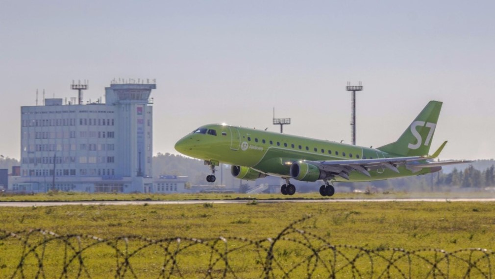 На развитие брянского аэропорта выделят около 3 млрд. рублей