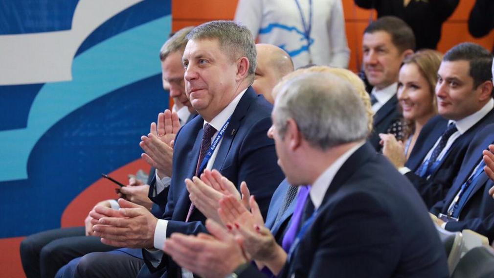 Губернатора Брянской области Александра Богомаза включили в состав Генсовета «Единой России»