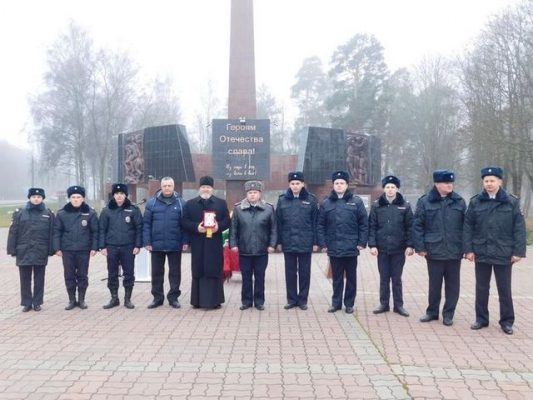 Поступавшие на службу в ОВД «Клинцовский» Брянской области сотрудники приняли присягу