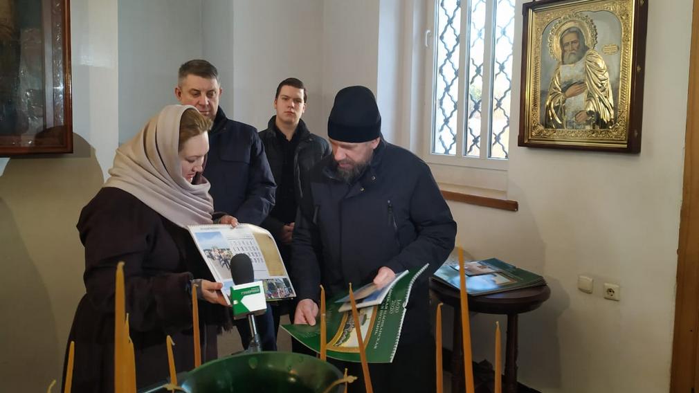 Анна Громова посетила Богородицкую Площанскую мужскую пустынь