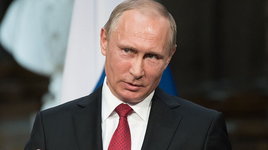 Владимир Путин возмутился повышением цен на медосмотр