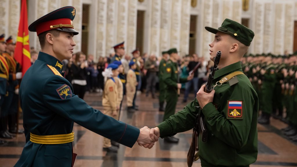 Призывники из Брянска пополнили Преображенский полк