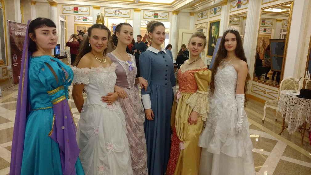 Бурные овации вызвало заявление Александра Богомаза на закрытии Года театра