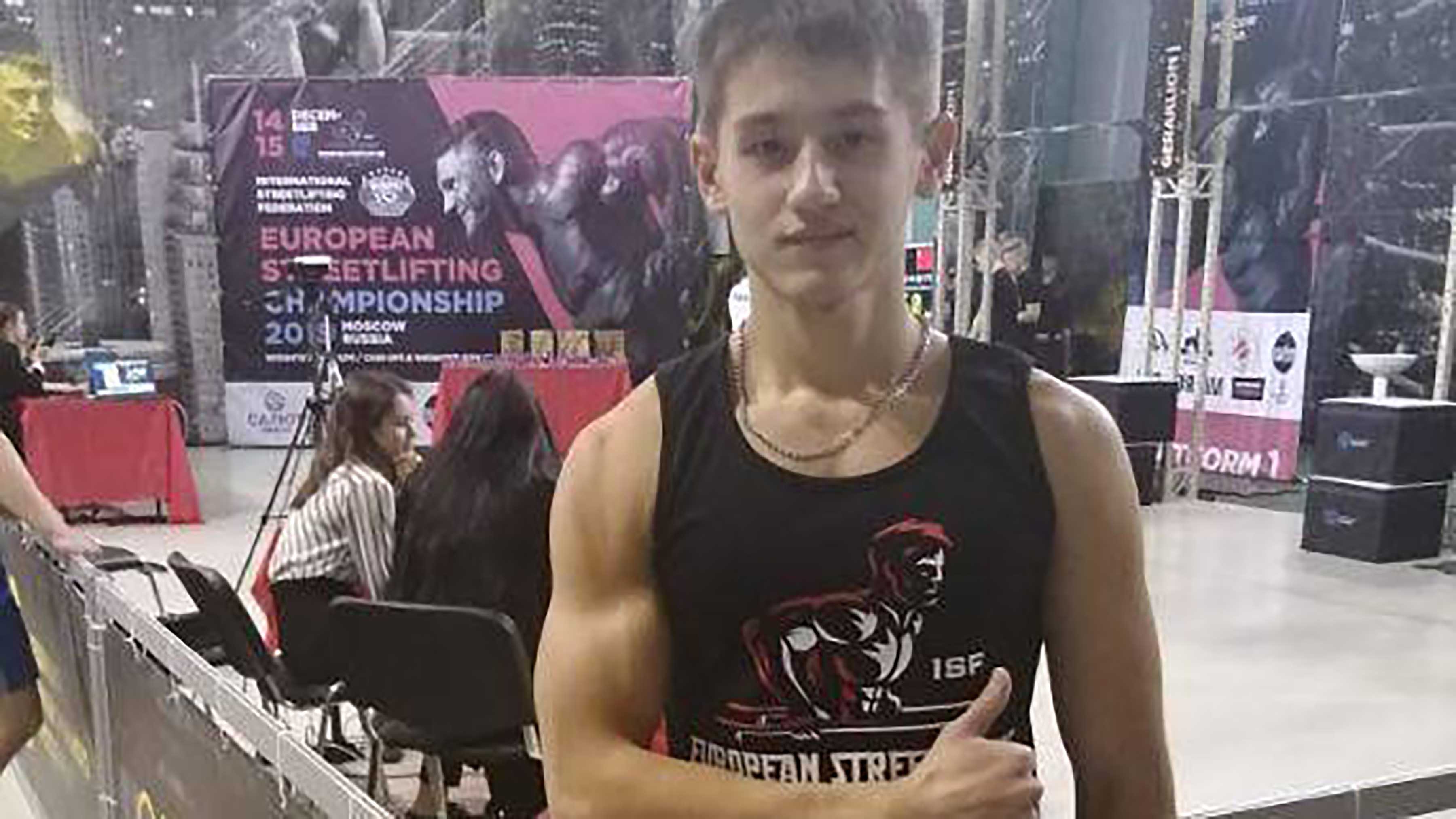 Брянский студент БГТУ одержал победу в чемпионате Европы по стритлифтингу