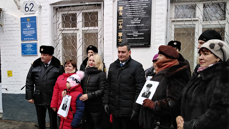 Стартовал партпроект «Единой России» по увековечению памяти героев России