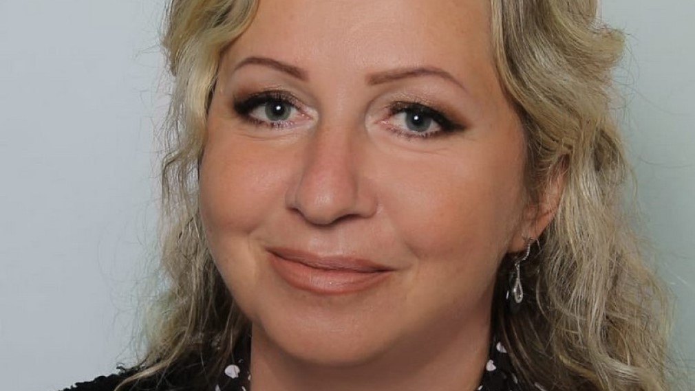 Уполномоченный при президенте РФ Анна Кузнецова вручила Благодарность брянскому омбудсмену Инне Мухиной