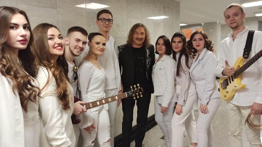 Дятьковский вокалист Александр Нестеров выступил в Кремле