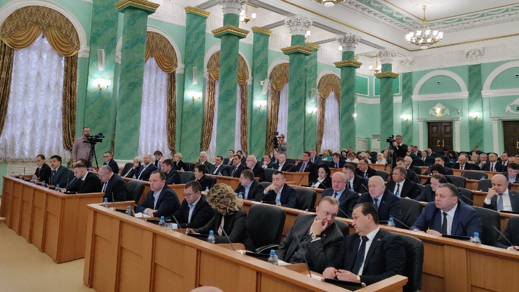 Депутаты областной Думы приняли бюджет Брянской области на 2020 год