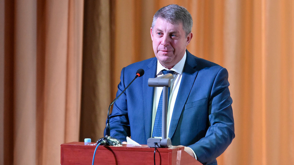 Политический рейтинг брянского губернатора уверенно растет