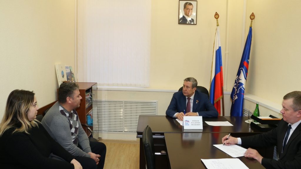 Владимир Попков провел личный прием граждан