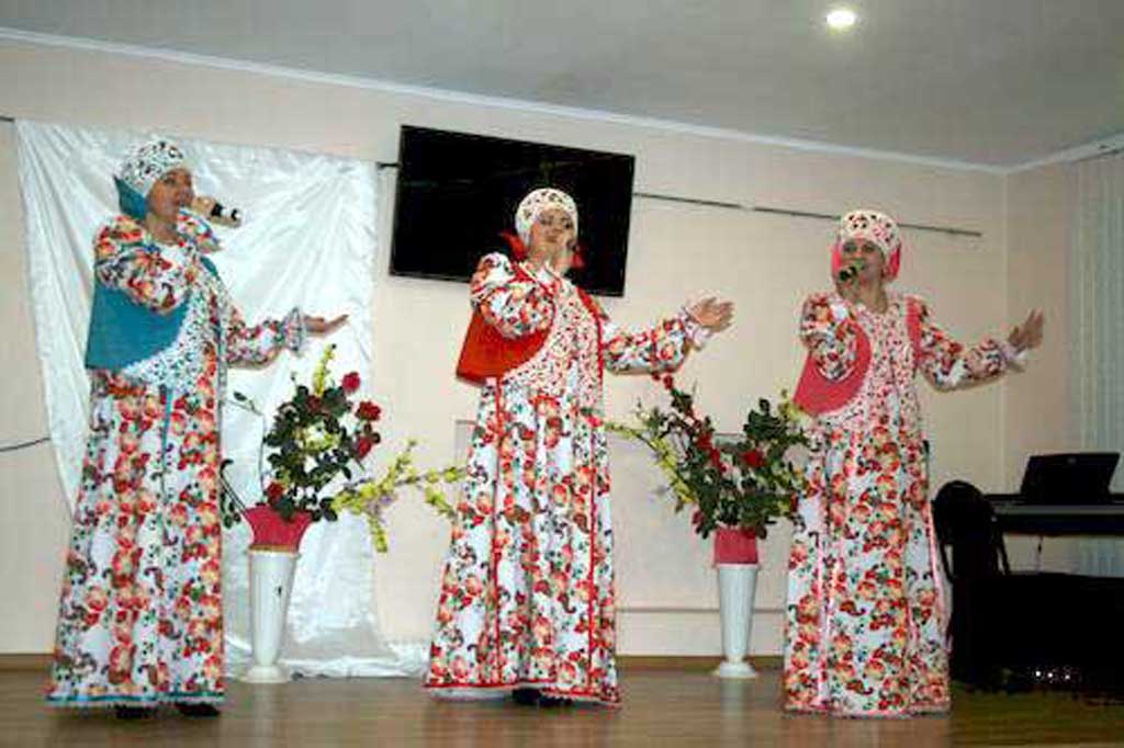 В Карачевском  районном Доме культуры поздравили инвалидов