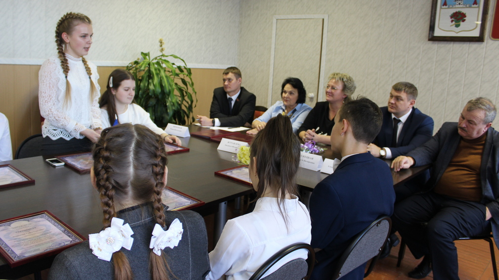 В  Карачеве прошел «Диалог с властью»