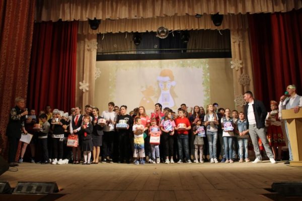 Полуфинал КВН «Сезон братских районов» прошел в брянском Трубчевске