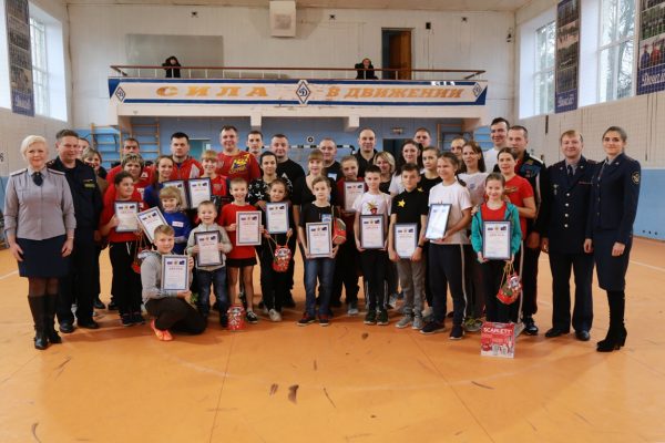 В УФСИН России по Брянской области прошел конкурс «Папа, мама, я — дружная семья»