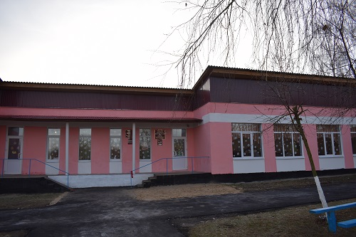 В селе Косичи Суражского района Брянской  отремонтировали Дом культуры