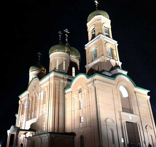 Брянский губернатор Богомаз праздновал Рождество в клинцовском Кафедральном соборе