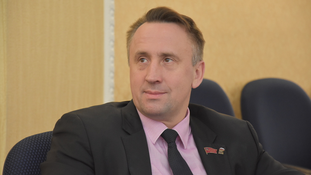 Брянские партийцы готовы решать задачи, названные Владимиром Путиным приоритетными