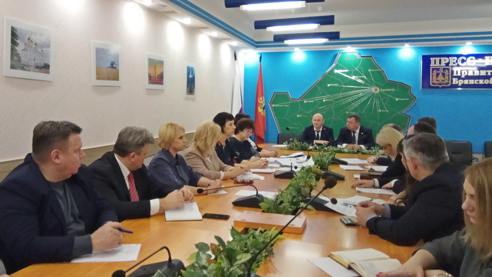 Правительство Брянской области утвердило план мероприятий, посвященный 75-летию Великой  Победы