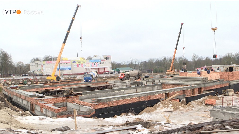 В Дятьково уже идет кладка первого этажа спортивного комплекса с бассейном