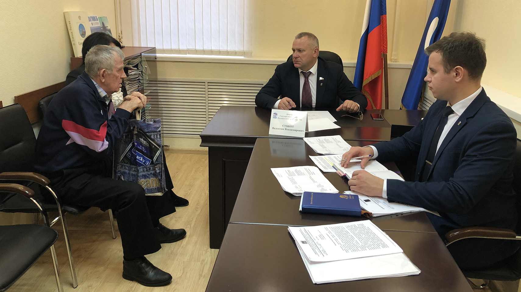 Валентин Суббот пообещал взять проблемы жителей Брянска на свой личный контроль