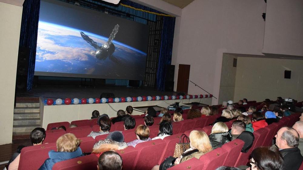 Более 3 тысяч климовчан предпочли на каникулах поход в кино сидению дома