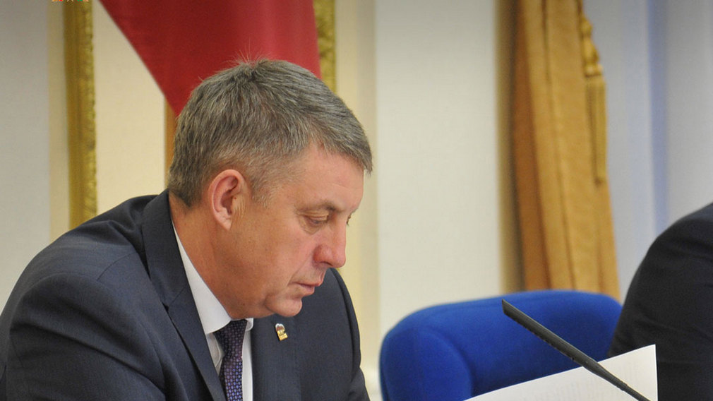 В Брянской области повысят единовременную выплату по соцконтракту