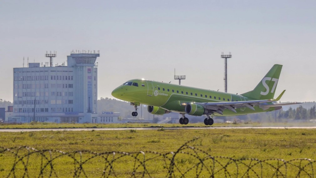 Самолеты аэропорта «Брянск» начнут летать в разные страны