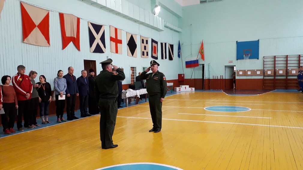 Брянские кадеты и юнармейцы участвуют в спартакиаде ко Дню защитника Отечества