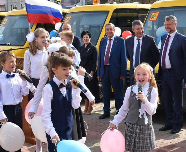 В Брянской области за 4 года  закуплено 175 спецавтобусов для школ