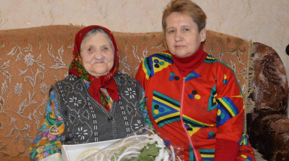 Мария Толкачева из брянской Гордеевки получила поздравление с 90-летием от Президента России Владимира Путина