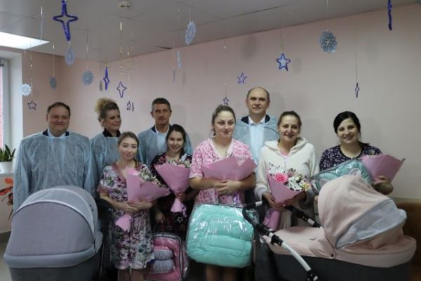 В первый день нового  года  в  брянских Клинцах  родились двое малышей — девочка и мальчик