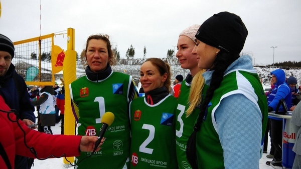 Команда  брянского  спорткомплекса «Спартак» одержала победу в Кубке России по  волейболу на снегу