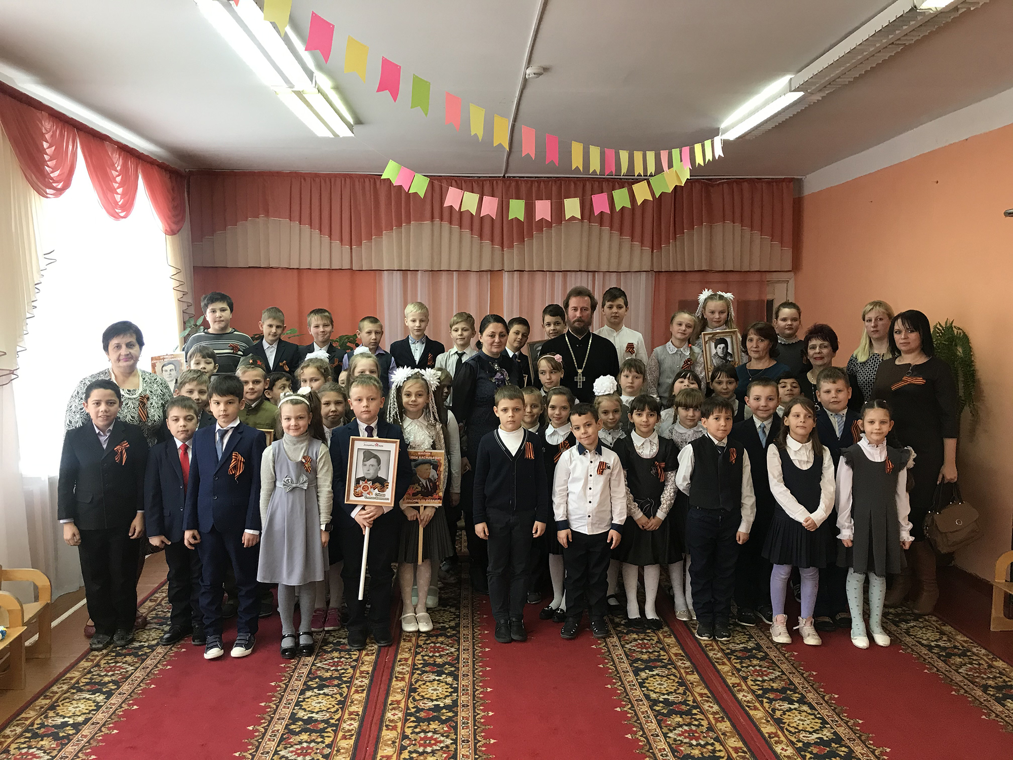 Благочинный Карачевского церковного округа провел беседу с учащимися Вельяминовской школы