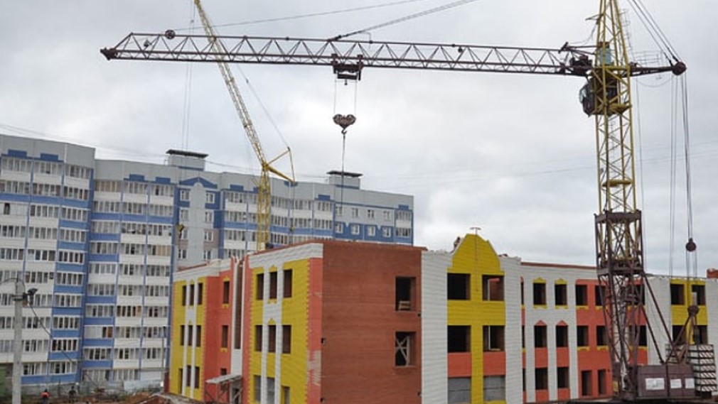 В Советском районе Брянска к сентябрю решится проблема очередей в детские сады