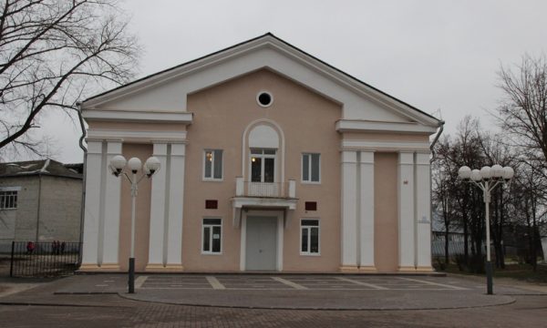 Трубчевские  учреждения  культуры Брянщины   ждут ремонт