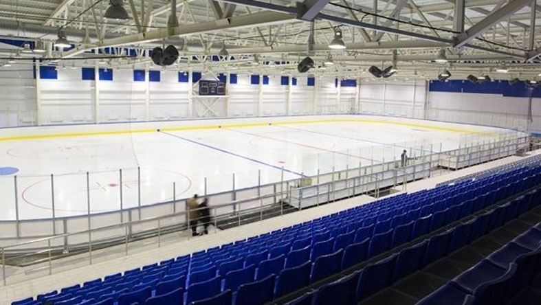 С 21 марта в Брянской области введут ограничение на посещение ледовых дворцов