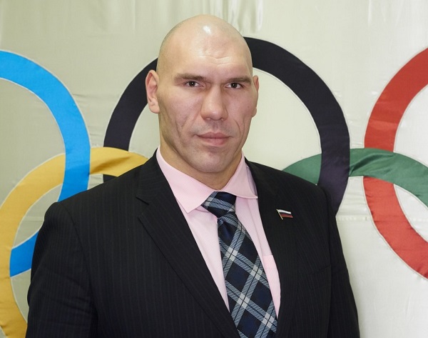 Николай Валуев рассмотрел обращения граждан в дистанционном режиме