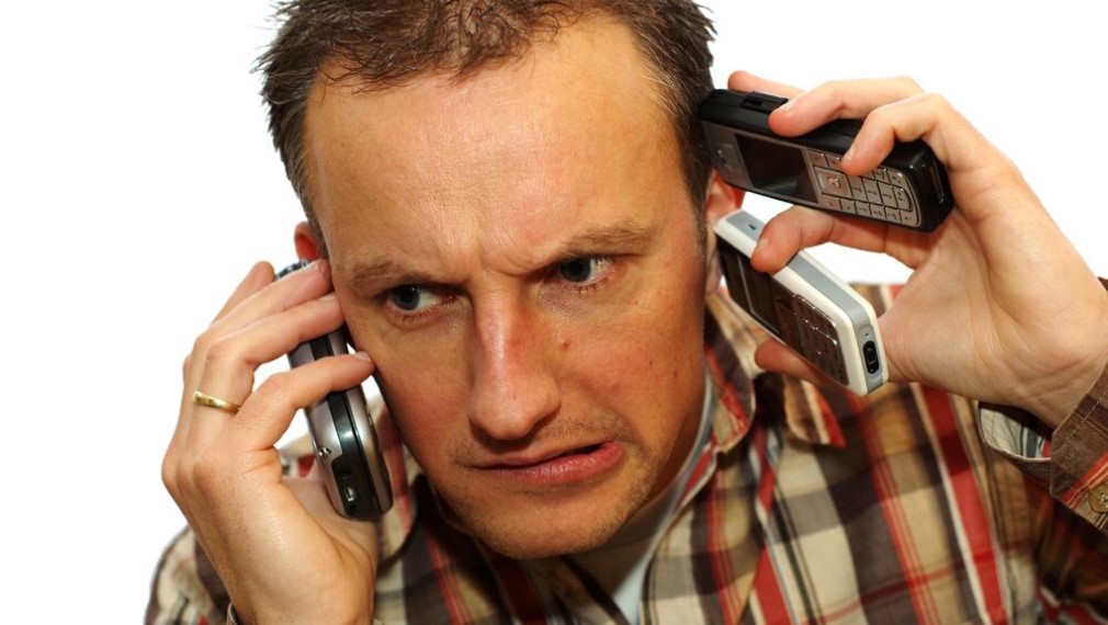 Брянцев призывают сообщать о тех, кто нарушает карантин, по телефону «горячей линии»