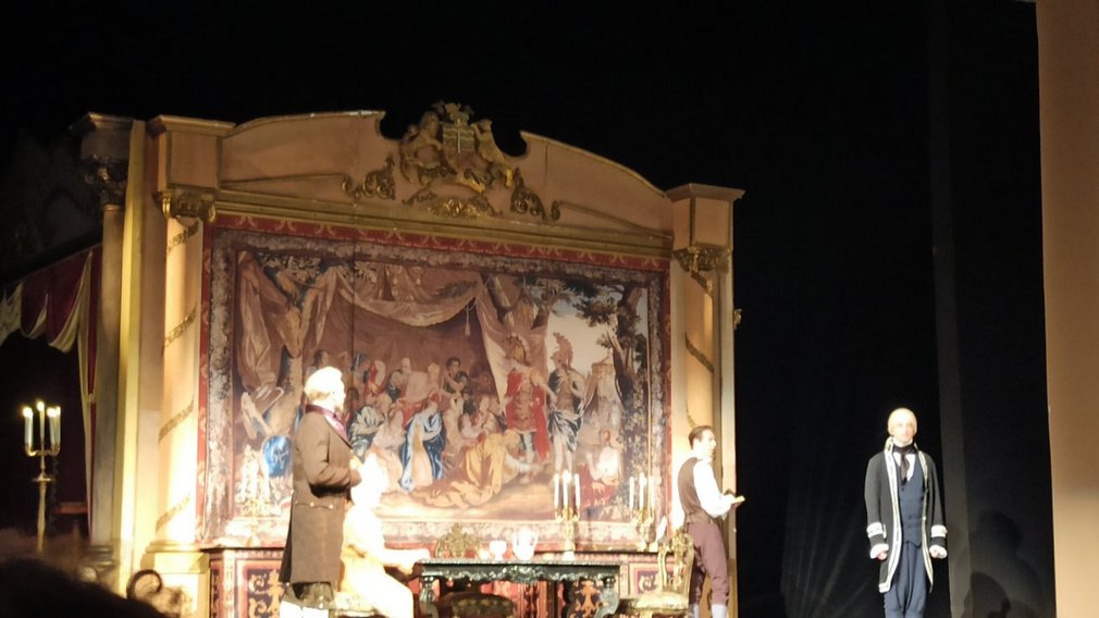 Брянский губернатор Богомаз участвовал в церемонии открытия гастрольного тура МХАТ